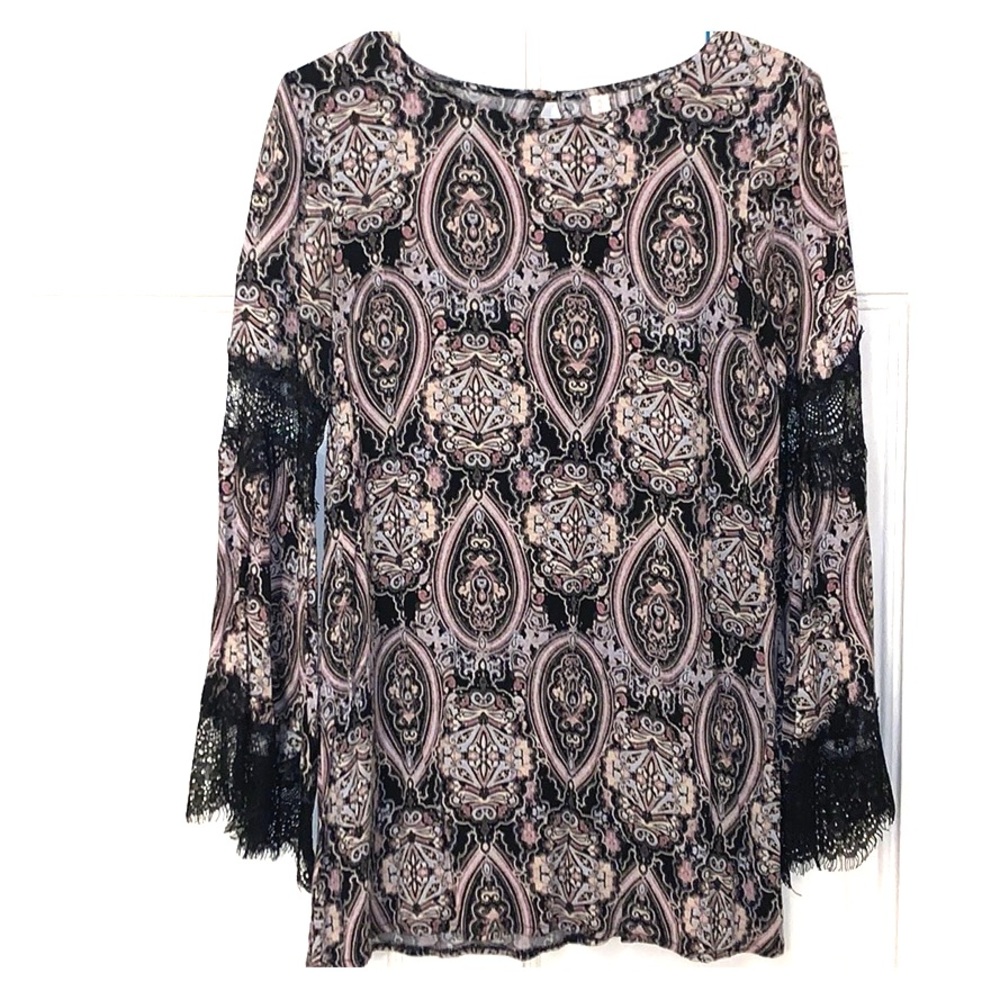 Xhiliration Tunic
